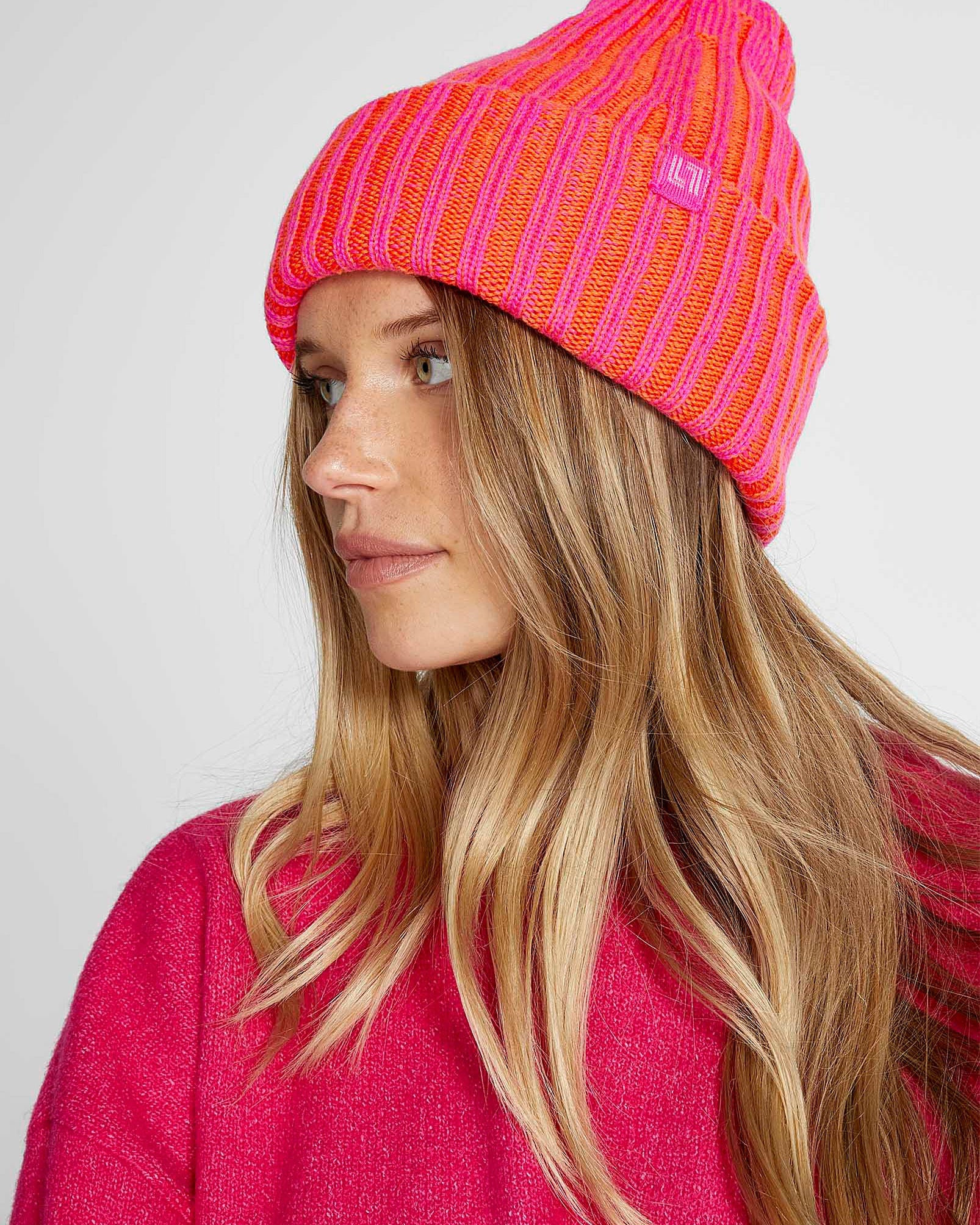 Two-tone merino wool beanie