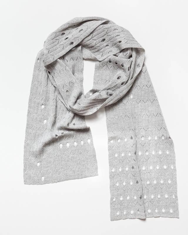 Accent scarf